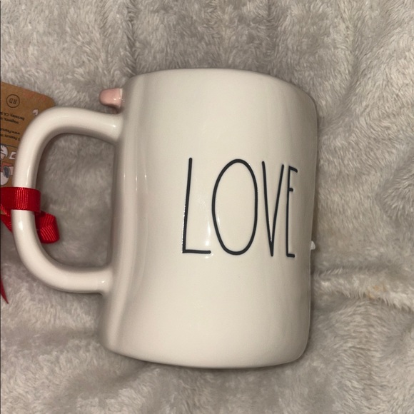 Rae Dunn Peanuts Snoopy Valentine Double-Sided Love Mug Pink Handle NWT - Picture 3 of 5